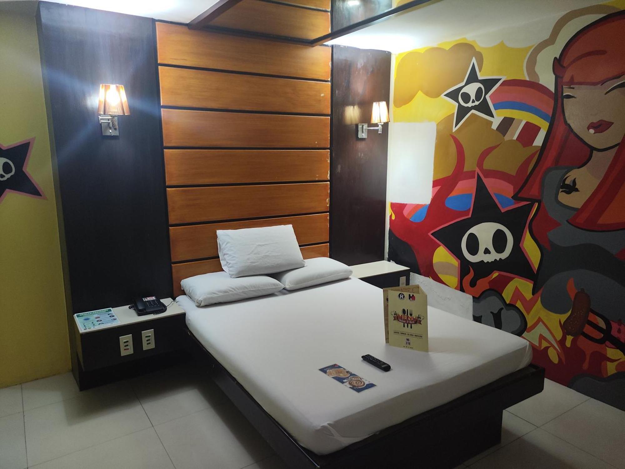 Harts Hotel-Quezon City Exterior foto